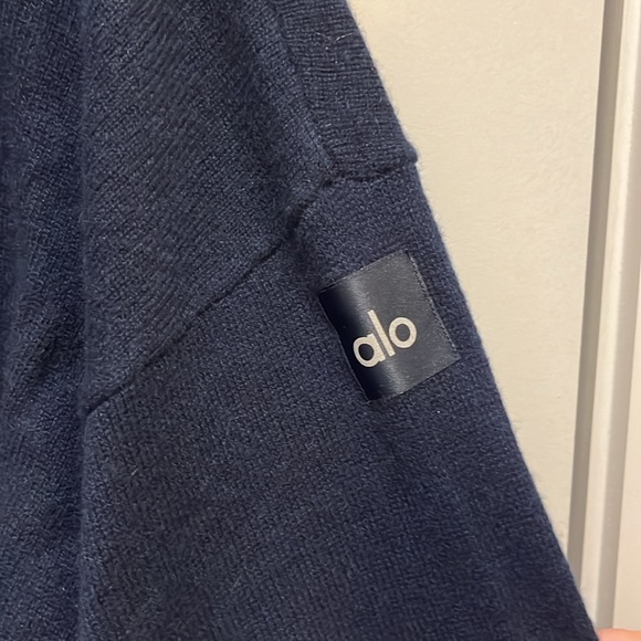 Alo Yoga Cashmere Jet Set Hoodie XS - Picture 3 of 6